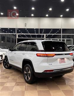 جيب جراند شيروكي